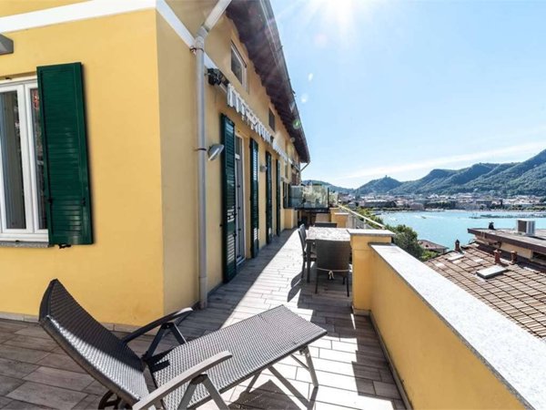 appartamento in vendita a Como in zona Como Centro