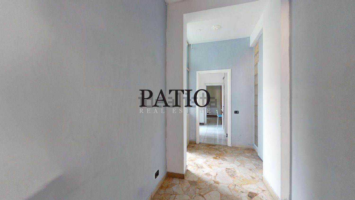 appartamento in vendita a Como in zona Como Centro