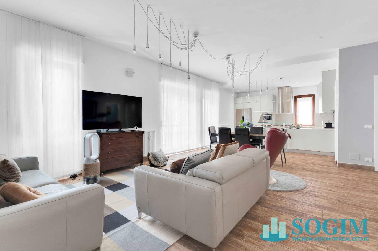 appartamento in vendita a Como in zona Como Centro