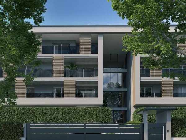 appartamento in vendita a Como in zona Breccia