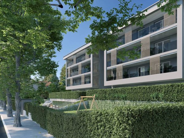 appartamento in vendita a Como in zona Camerlata