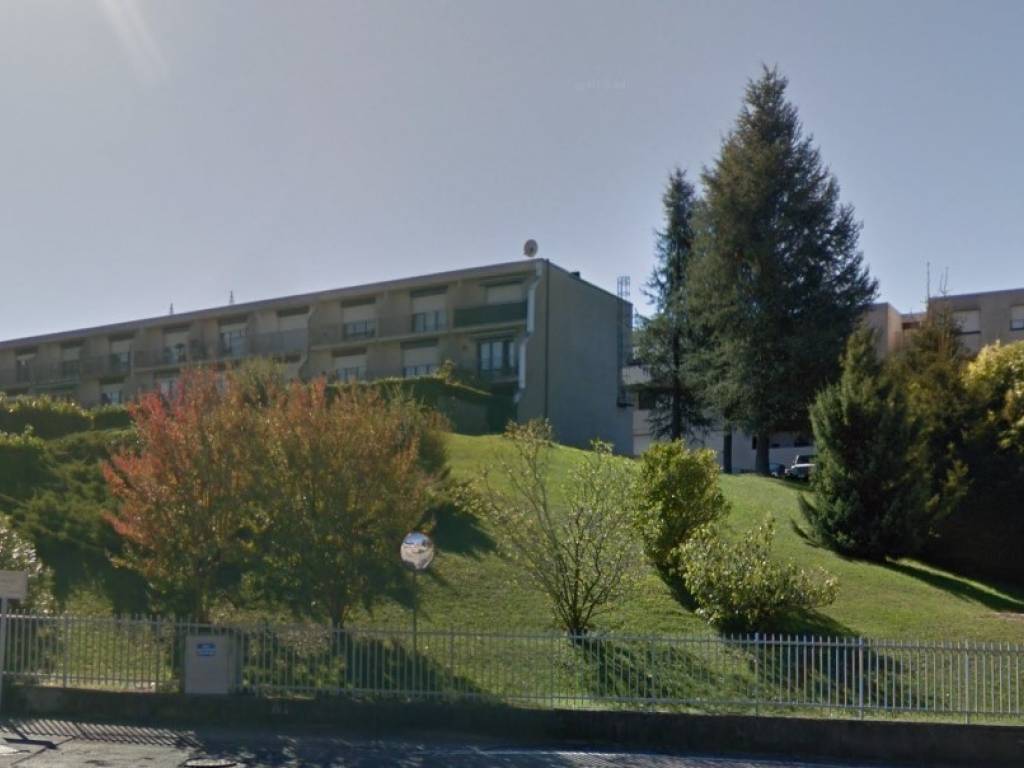 appartamento in vendita a Como in zona Breccia