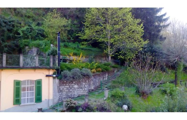 casa indipendente in vendita a Como in zona Como Centro