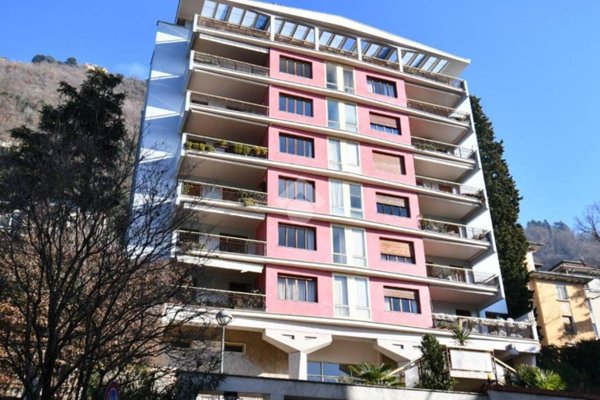 appartamento in vendita a Como in zona Valduce