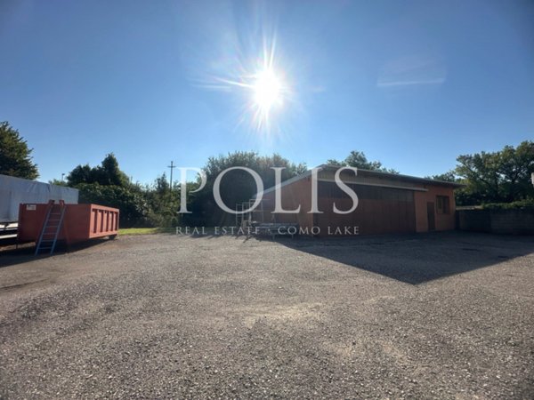 capannone in vendita a Como in zona Camerlata