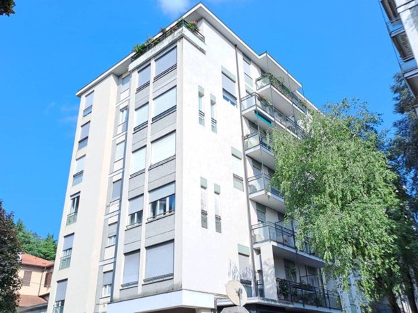 appartamento in vendita a Como in zona Borghi