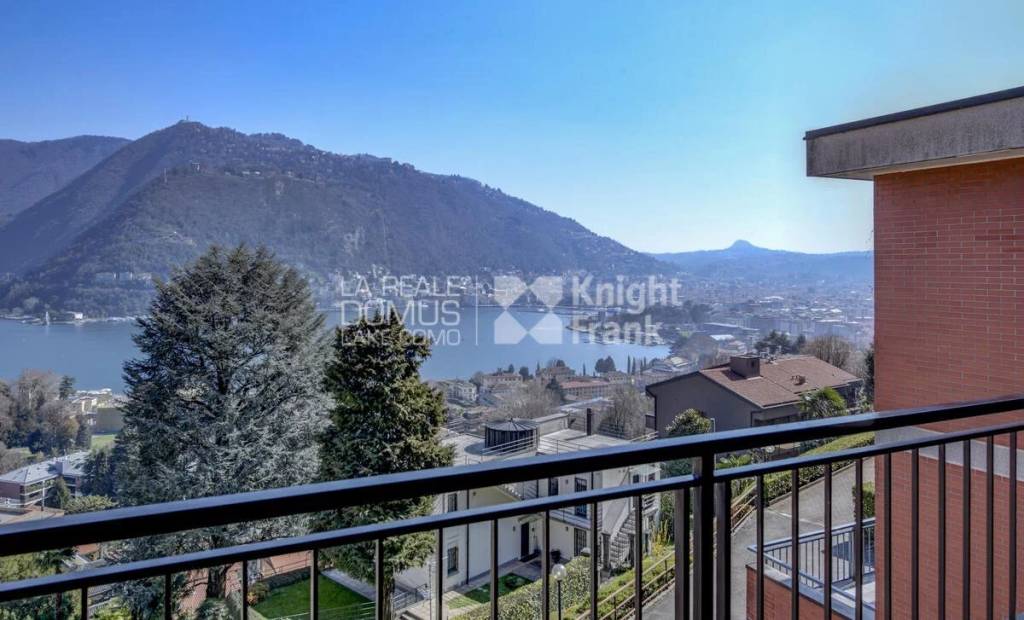 casa indipendente in vendita a Como