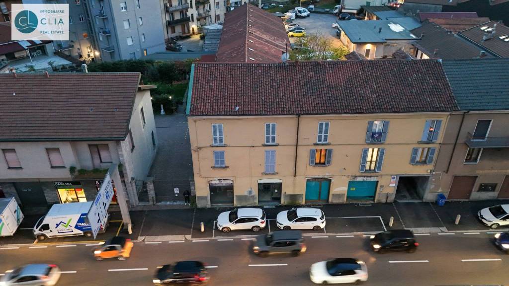 negozio in vendita a Como in zona Caserme