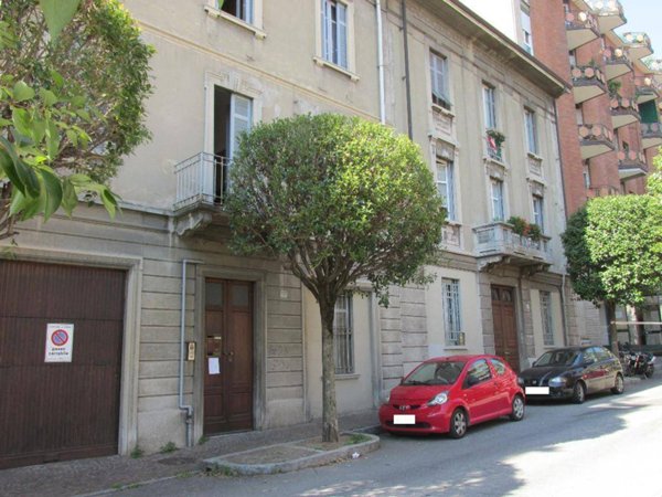 appartamento in vendita a Como in zona Borghi