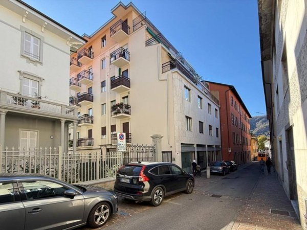 negozio in vendita a Como in zona Prudenziana