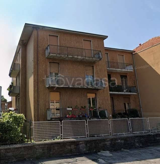appartamento in vendita a Como in zona Caserme