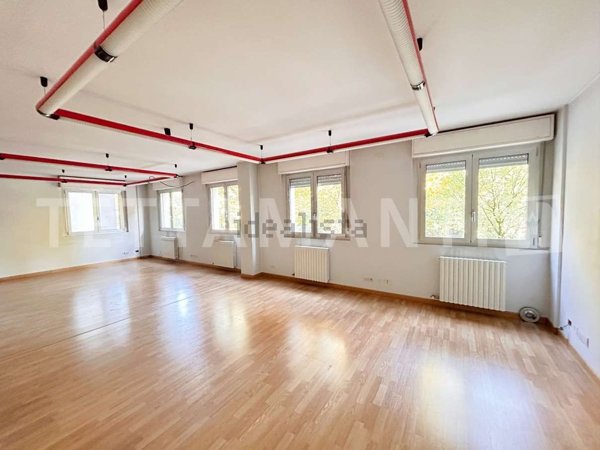 appartamento in vendita a Como in zona Como Centro