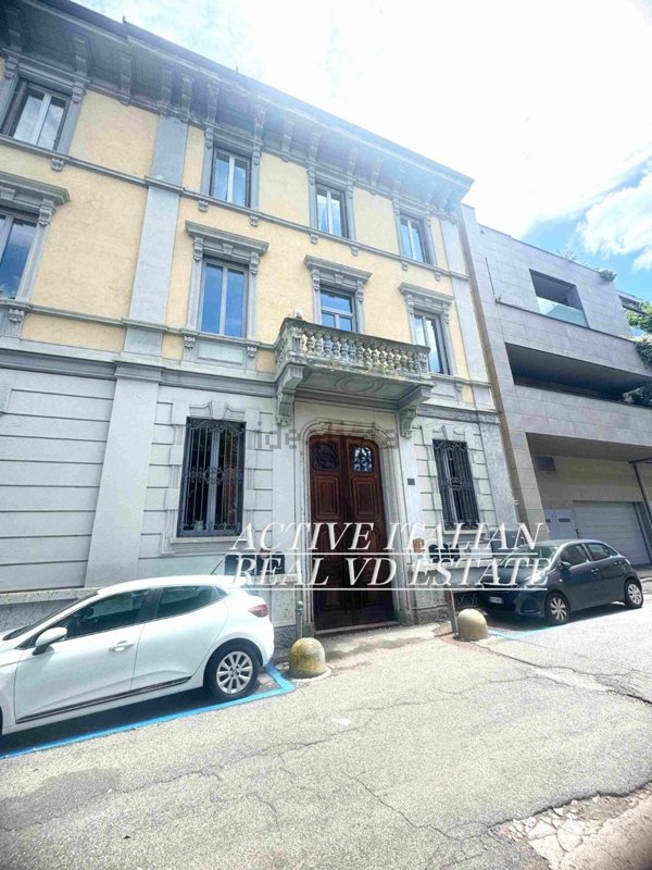 appartamento in vendita a Como in zona Como Centro