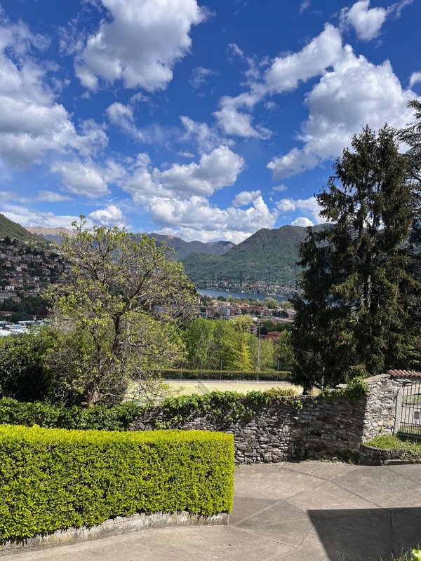 appartamento in vendita a Como