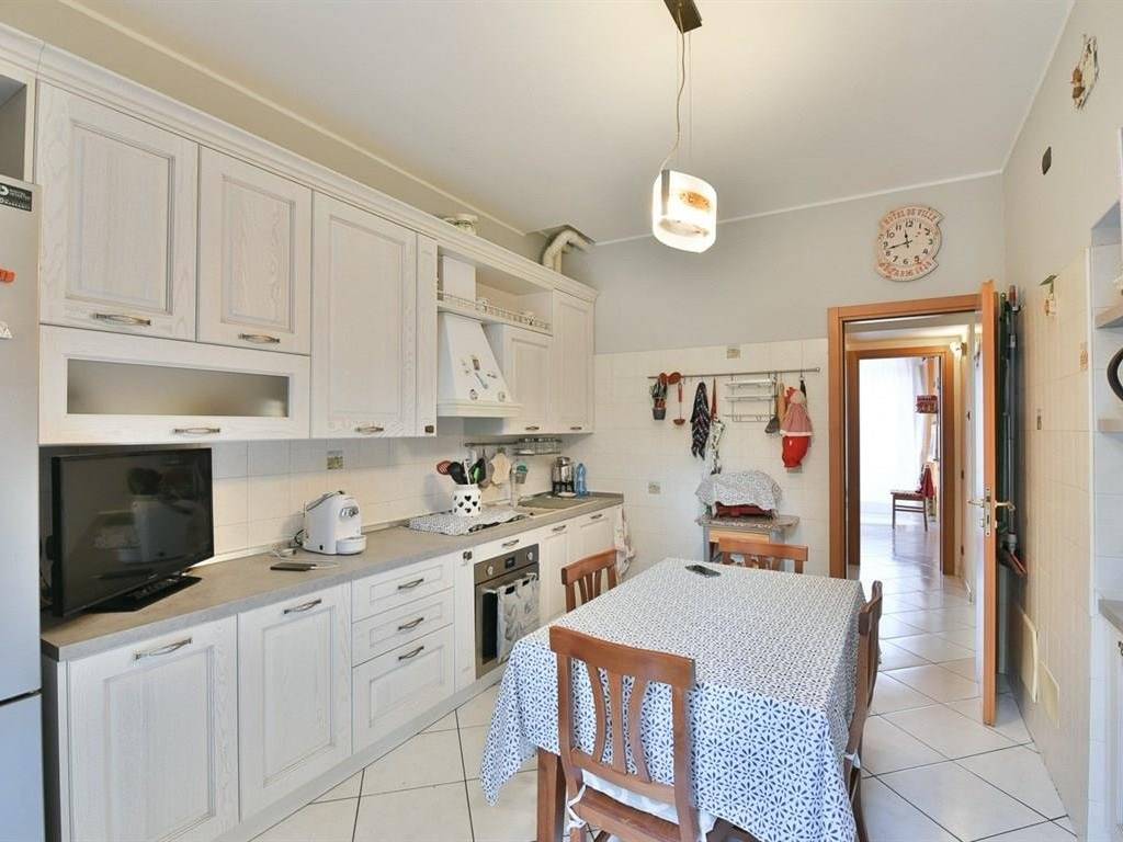 appartamento in vendita a Como in zona Camerlata