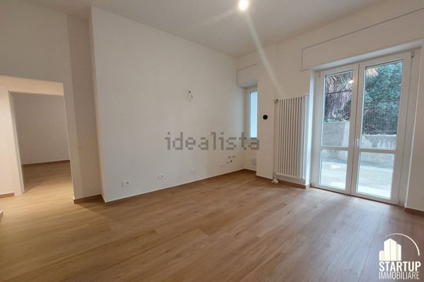 appartamento in vendita a Como in zona Breccia