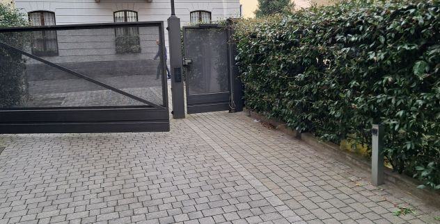 appartamento in vendita a Como in zona Borghi