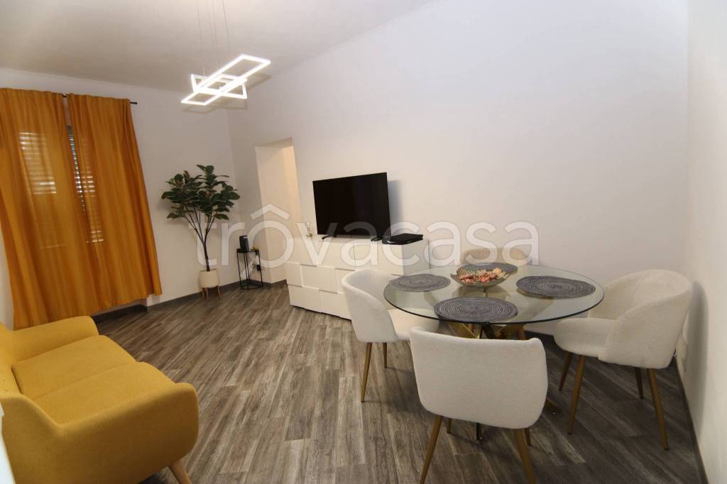 appartamento in vendita a Como in zona Monte Olimpino