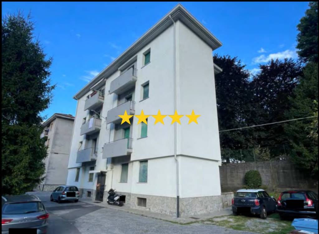 appartamento in vendita a Como in zona Trecallo