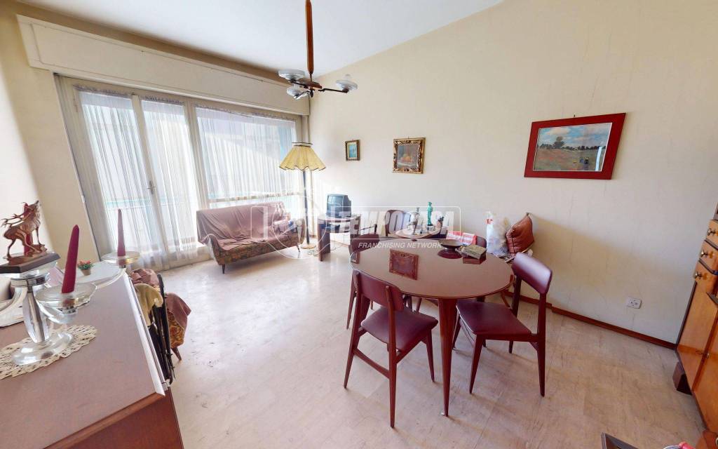 appartamento in vendita a Como in zona Valduce