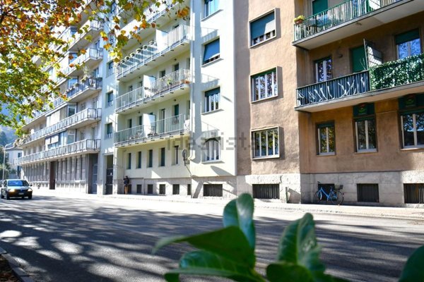 appartamento in vendita a Como in zona Como Centro