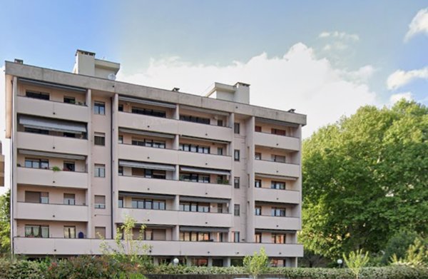 appartamento in vendita a Como in zona Como Centro