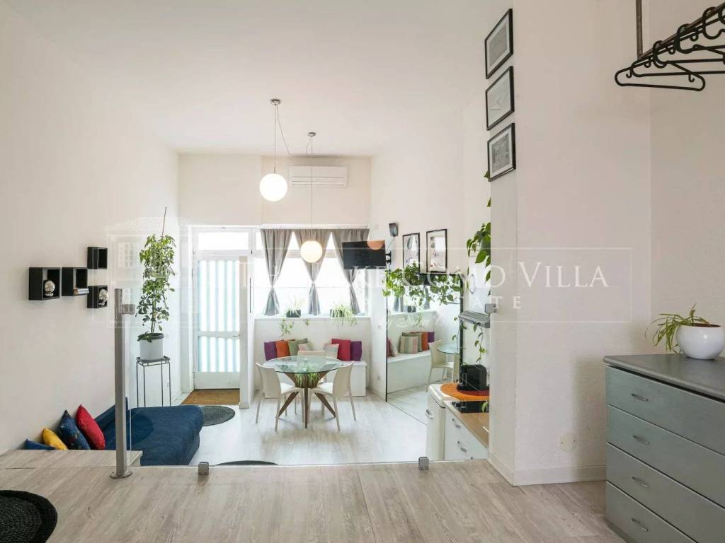 appartamento in vendita a Como in zona Como Centro