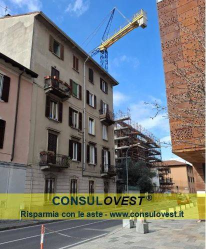 appartamento in vendita a Como in zona Borghi