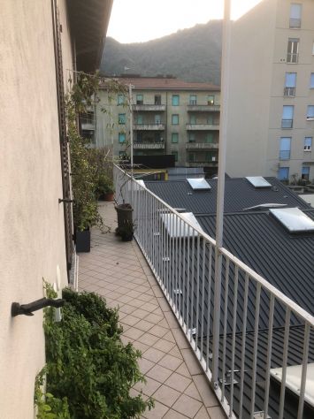 appartamento in vendita a Como in zona Via Milano