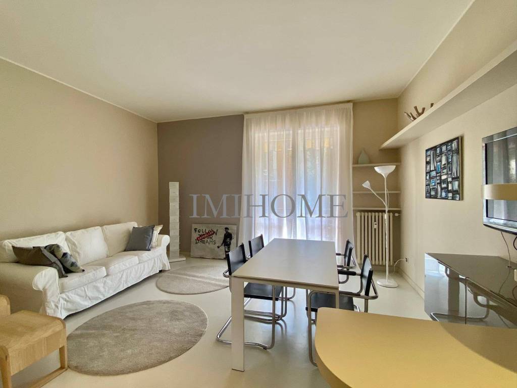 appartamento in vendita a Como in zona Borghi