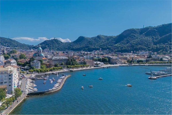 ufficio in vendita a Como