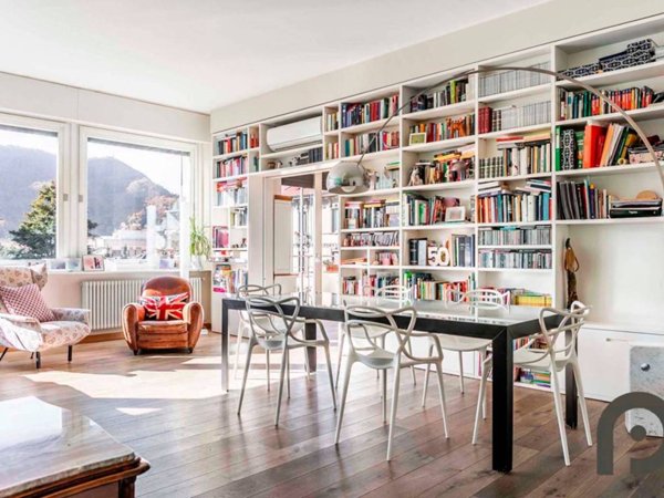 appartamento in vendita a Como in zona Valduce