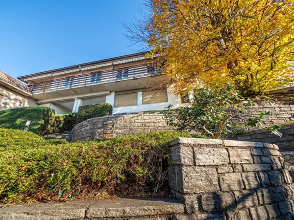 appartamento in vendita a Como in zona Camnago Volta