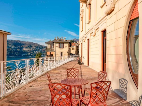 appartamento in vendita a Como in zona Prudenziana