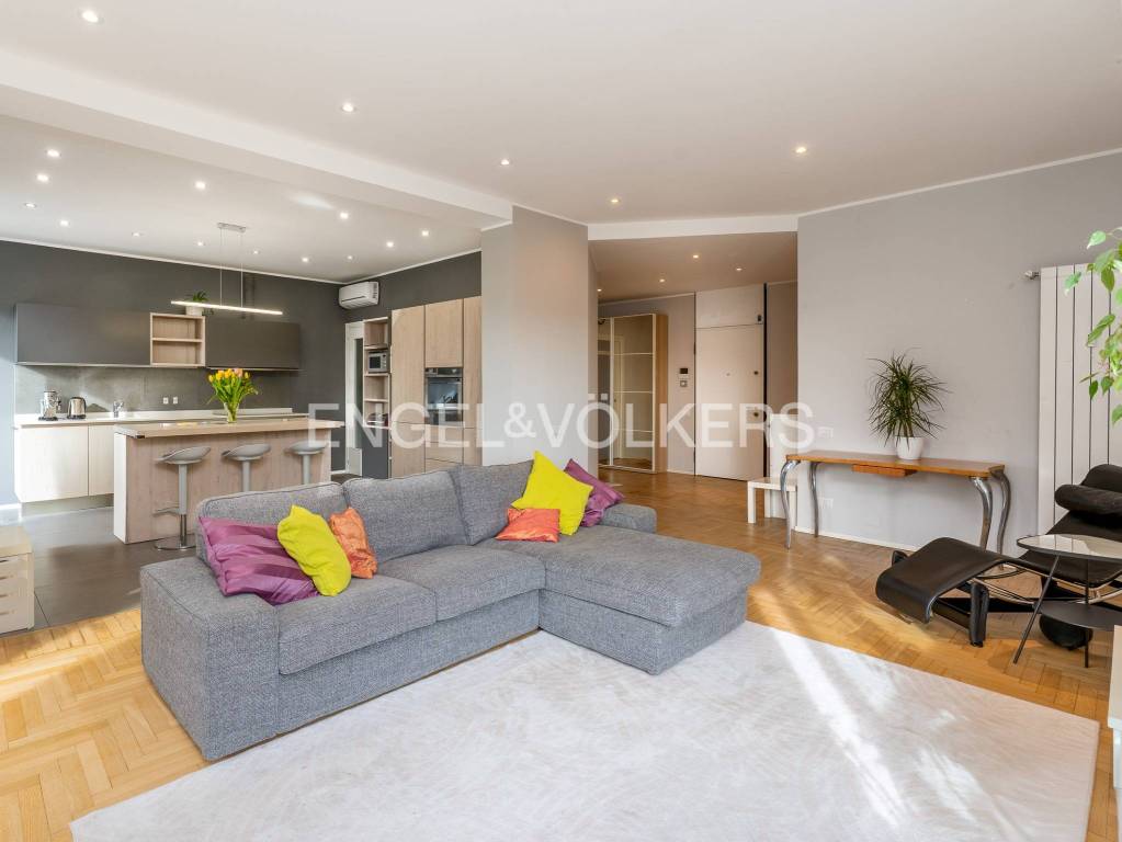 appartamento in vendita a Como in zona Prudenziana