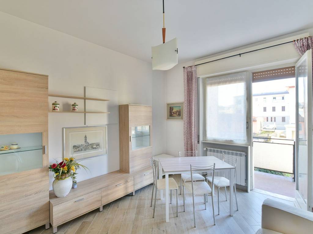 appartamento in vendita a Como in zona Camerlata