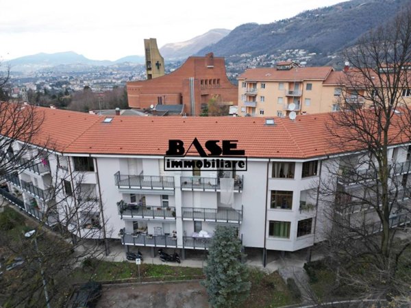 appartamento in vendita a Como in zona Monte Olimpino