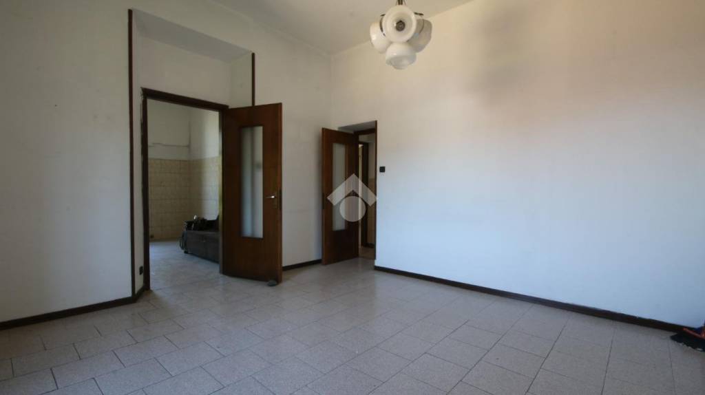 appartamento in vendita a Como in zona Ponte Chiasso