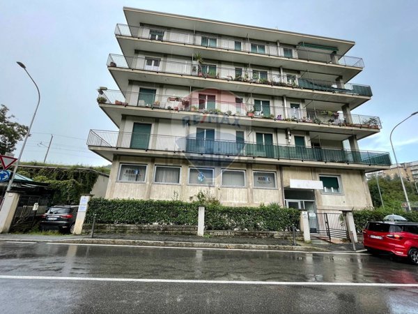 appartamento in vendita a Como in zona Como Centro