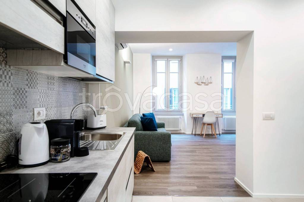 appartamento in vendita a Como in zona Como Centro