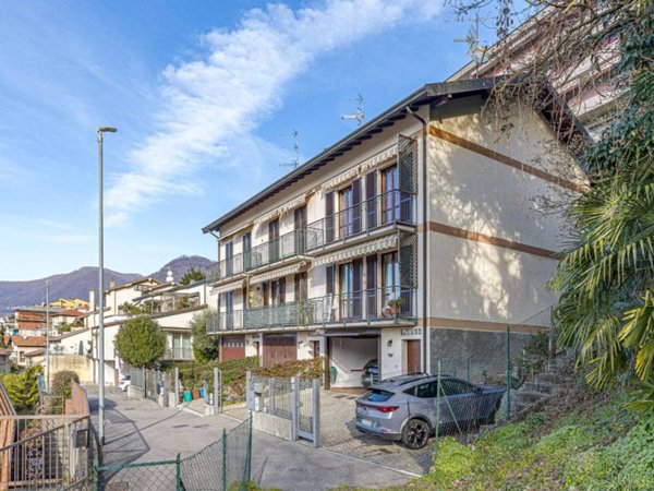 casa indipendente in vendita a Como in zona Sagnino