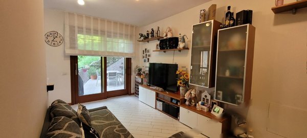 casa indipendente in vendita a Como in zona Sagnino