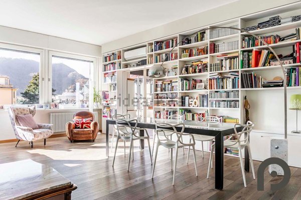 appartamento in vendita a Como in zona Valduce