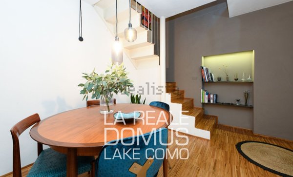 appartamento in vendita a Como in zona Como Centro