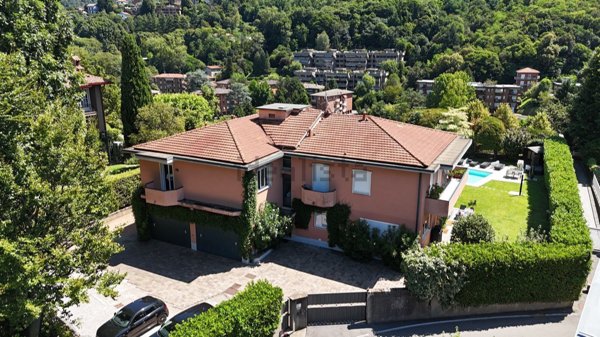 appartamento in vendita a Como