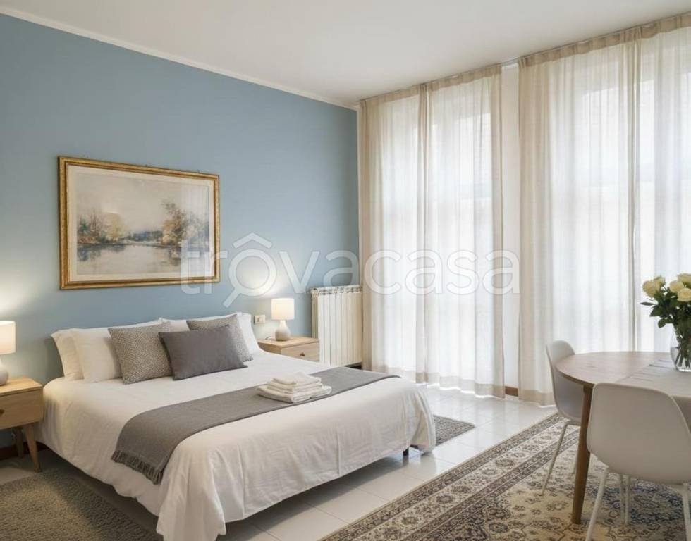 appartamento in vendita a Como in zona Borghi