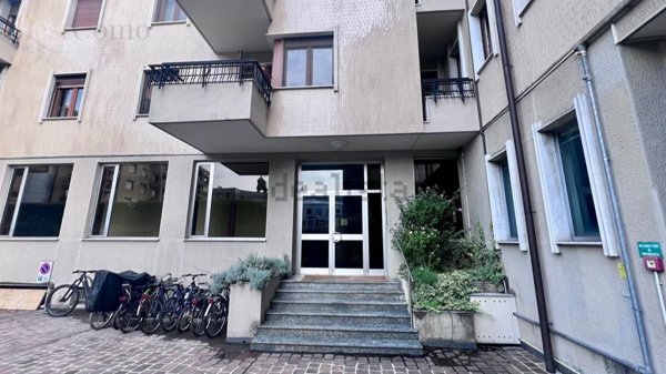 appartamento in vendita a Como in zona Como Centro