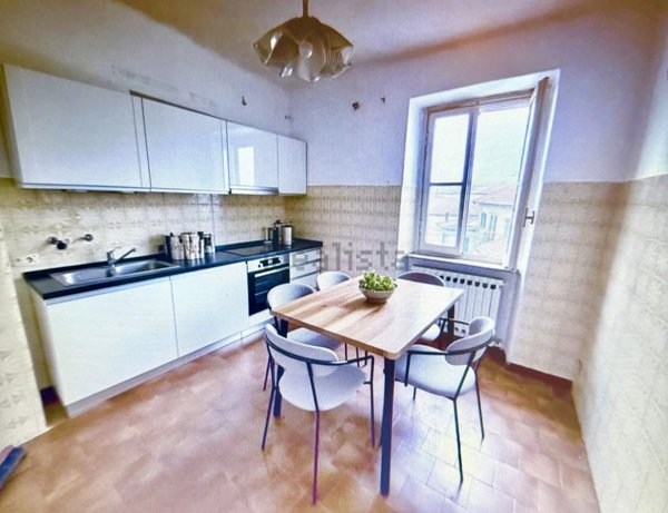 appartamento in vendita a Como in zona Breccia