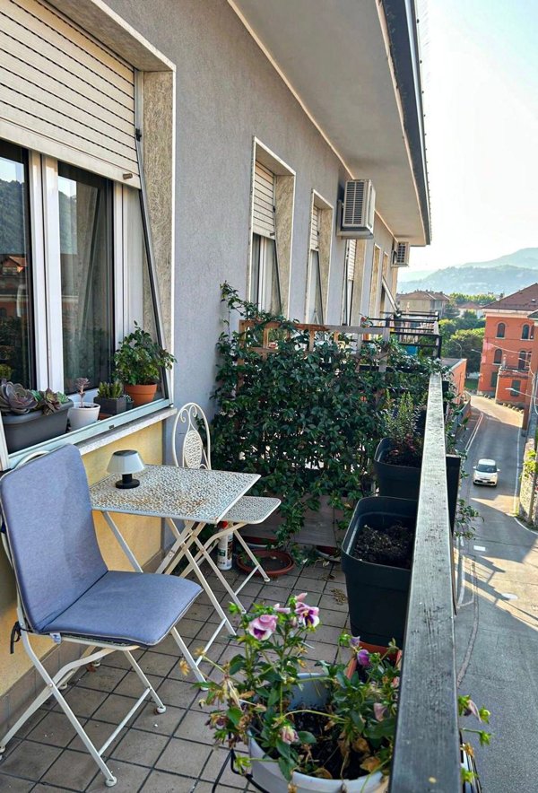 appartamento in vendita a Como in zona Borghi