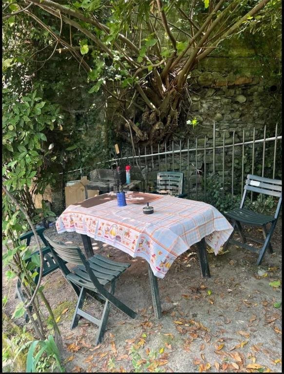 appartamento in vendita a Como in zona Villa Olmo